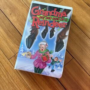 Grandma Got Run Over by A Reindeer 2000 Clamshell Christmas VHS